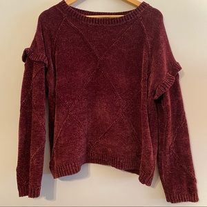 BLACK TAPE Burgundy Ruffle Sleeve Knit Sweater. Size Large. Boxy cut. Super soft